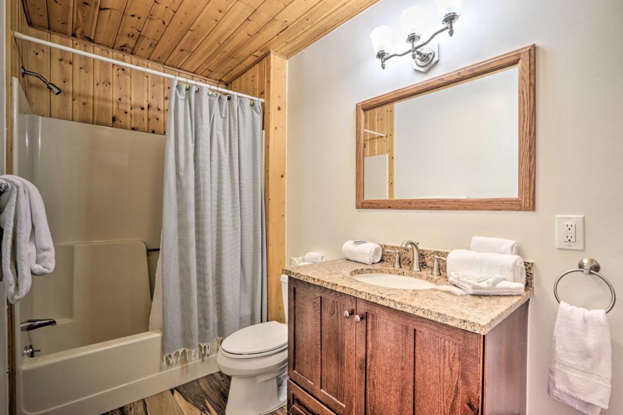 Upscale Gatlinburg Cabin Deck, Fire Pit And Hot Tub Zewnętrze zdjęcie