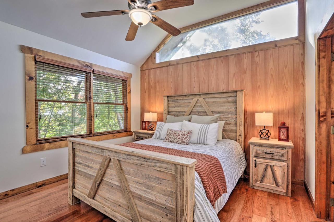 Upscale Gatlinburg Cabin Deck, Fire Pit And Hot Tub Zewnętrze zdjęcie