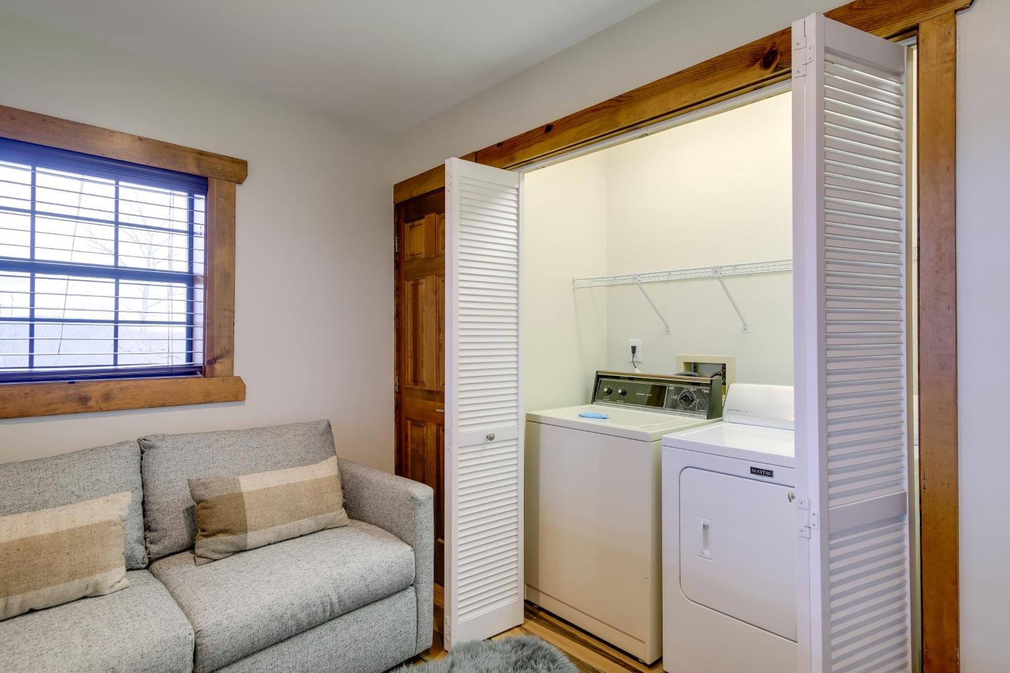 Upscale Gatlinburg Cabin Deck, Fire Pit And Hot Tub Zewnętrze zdjęcie