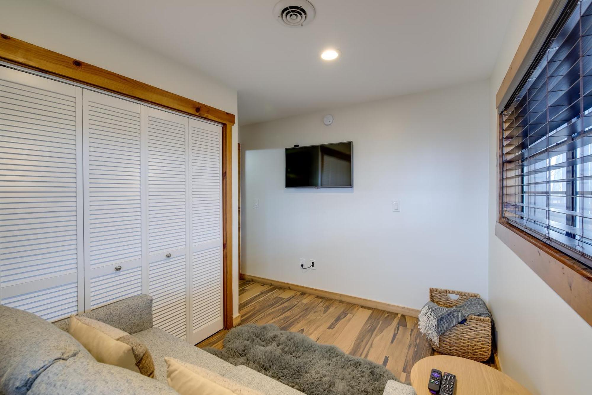 Upscale Gatlinburg Cabin Deck, Fire Pit And Hot Tub Zewnętrze zdjęcie